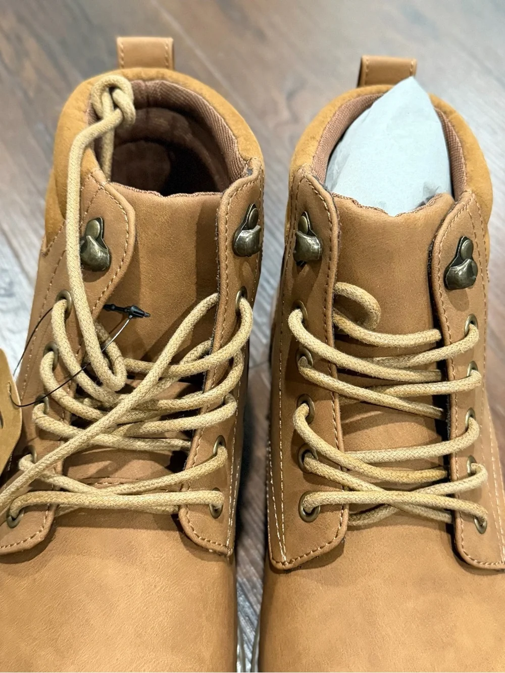 NWT Vostey Men's Hiking Boots Motorcycle Casual Chukka Boots size 9.5